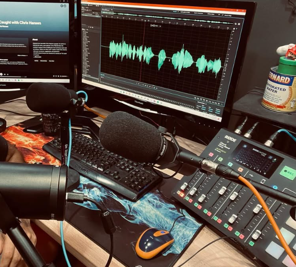 Podcast Microphone Graphic